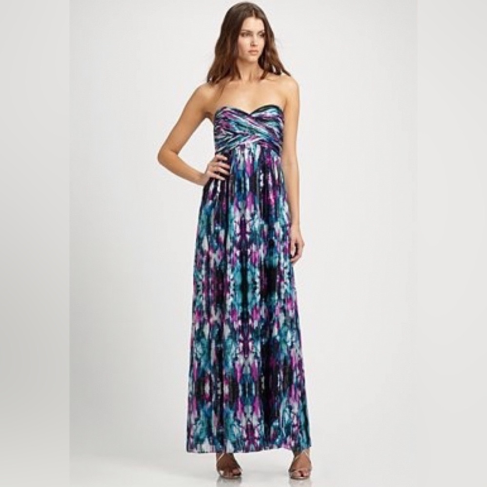 NWT Strapless silk  gown